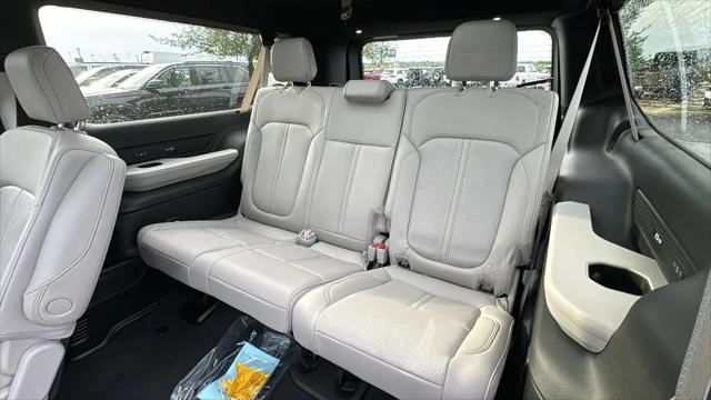 2026 Jeep Grand Wagoneer L 4x2