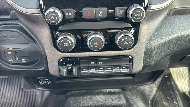 2026 Ram 3500 Tradesman/Big Horn