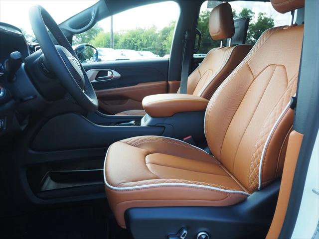 2026 Chrysler Pacifica Pinnacle
