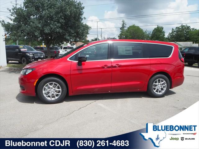 2025 Chrysler Voyager LX for sale in New Braunfels, TX