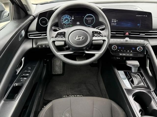 2024 Hyundai Elantra Hybrid Blue