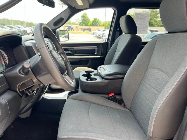 2024 Ram 1500 Classic Warlock Crew Cab 4x4 5'7" Box