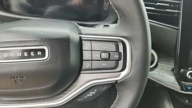 2023 Jeep Wagoneer Series III 4x2