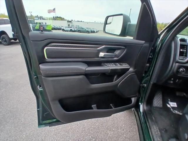 2026 Ram 1500 Big Horn Crew Cab 4x4 5'7" Box