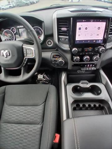 2026 Ram 1500 Big Horn Crew Cab 4x4 5'7" Box