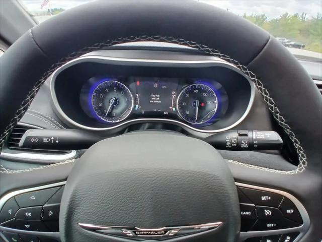 2026 Chrysler Pacifica Select AWD
