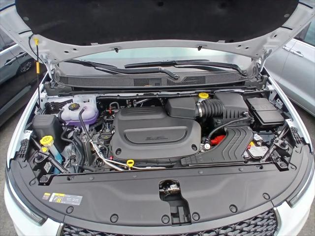 2026 Chrysler Pacifica Select AWD