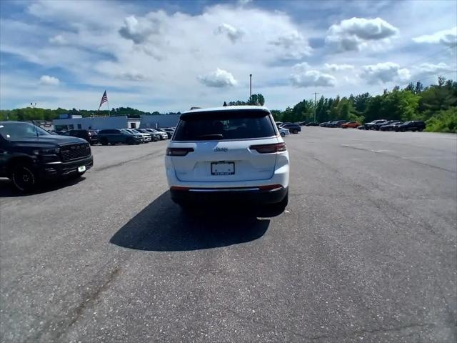2026 Jeep Grand Cherokee L Altitude 4x4