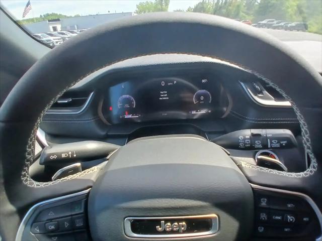2026 Jeep Grand Cherokee L Altitude 4x4