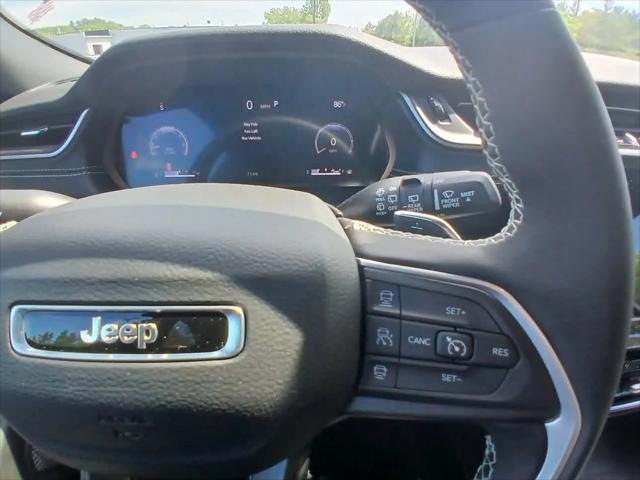 2026 Jeep Grand Cherokee L Altitude 4x4
