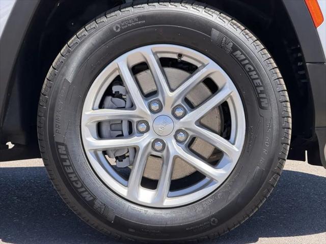 2026 Jeep Grand Cherokee L Altitude 4x4