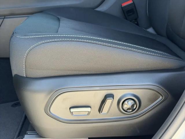 2026 Jeep Grand Cherokee L Altitude 4x4
