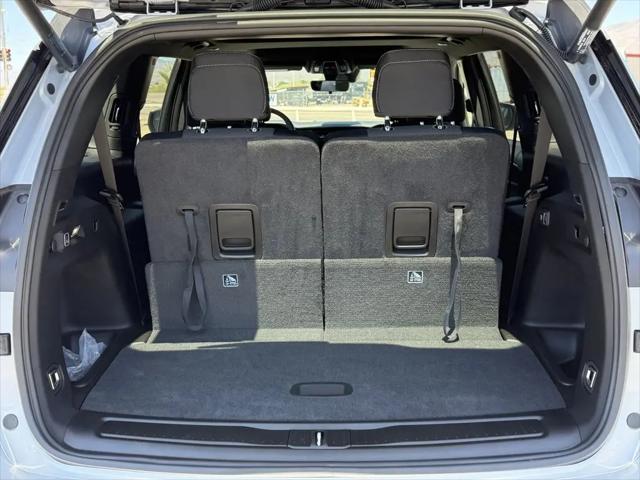2026 Jeep Grand Cherokee L Altitude 4x4