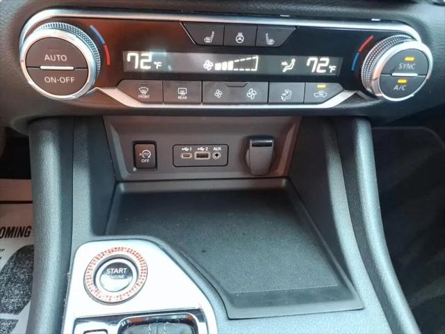 2024 Nissan Sentra SV Xtronic CVT