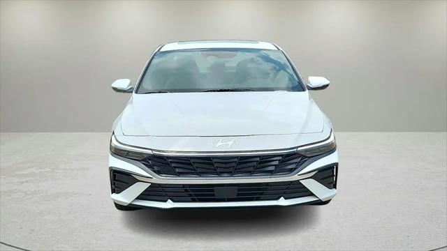 2025 Hyundai Elantra Hybrid Limited