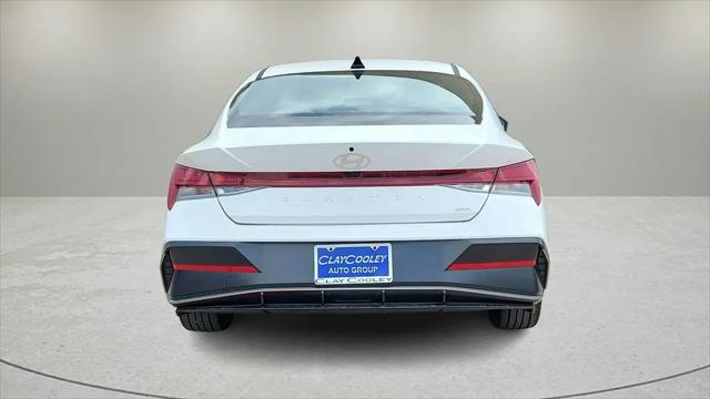 2025 Hyundai Elantra Hybrid Limited