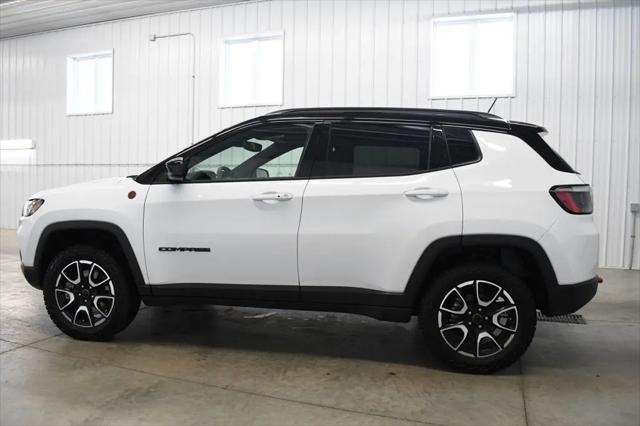 2025 Jeep Compass Trailhawk 4x4