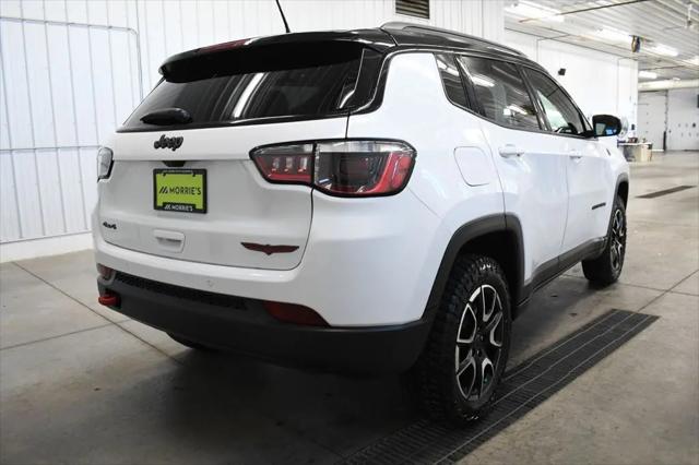 2025 Jeep Compass Trailhawk 4x4