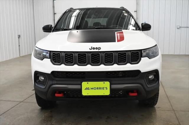 2025 Jeep Compass Trailhawk 4x4