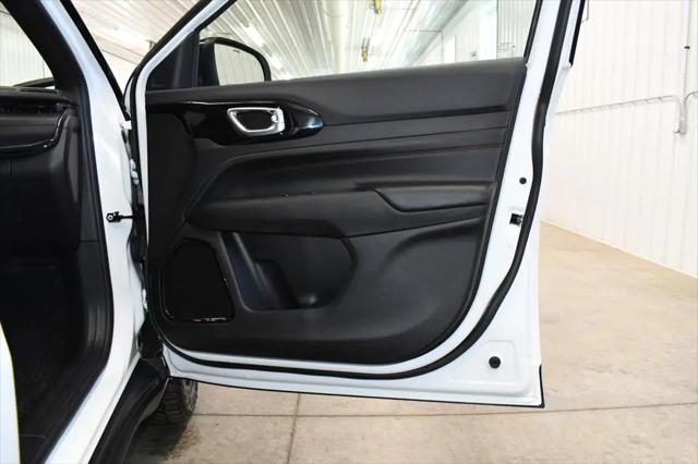 2025 Jeep Compass Trailhawk 4x4