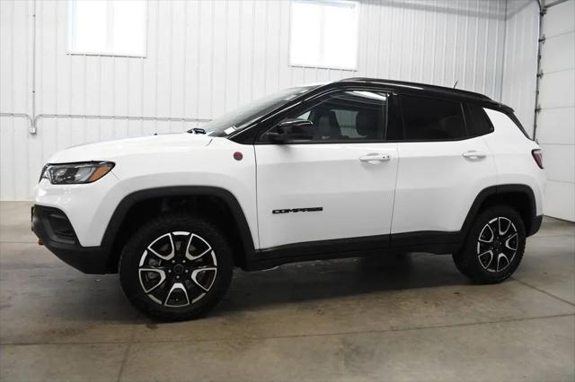 2025 Jeep Compass Trailhawk 4x4