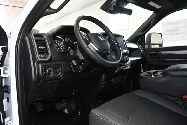 2026 Ram 3500 Tradesman/Big Horn