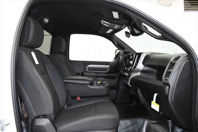 2026 Ram 3500 Tradesman/Big Horn