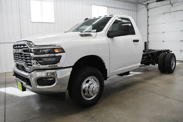 2026 Ram 3500 Tradesman/Big Horn