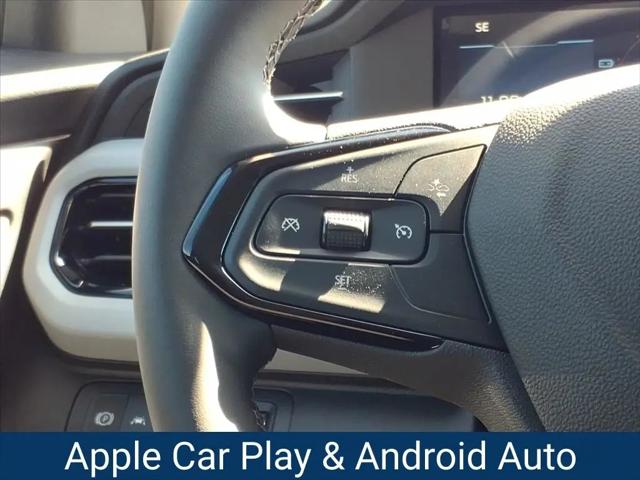 2027 Chevrolet Bolt LT FWD