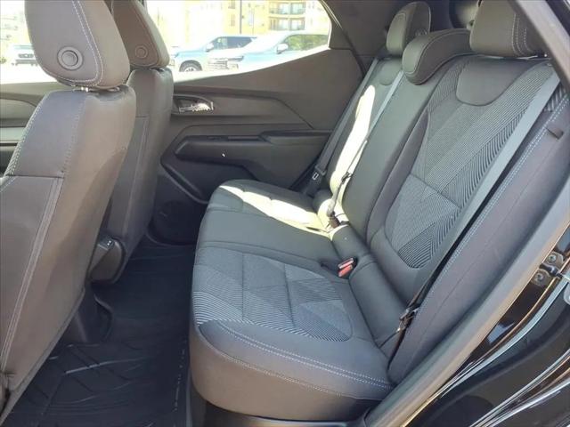 2027 Chevrolet Bolt LT FWD