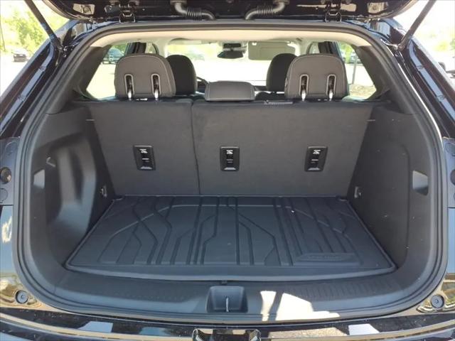 2027 Chevrolet Bolt LT FWD