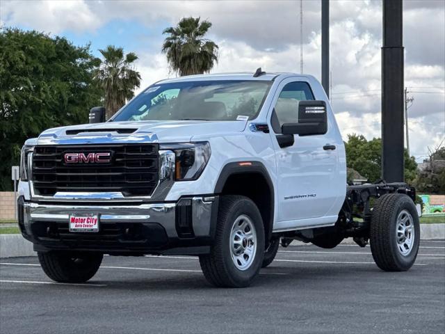 2026 GMC Sierra 3500HD Regular Cab, Long Bed, Pro Dual Rear Wheel, RWD