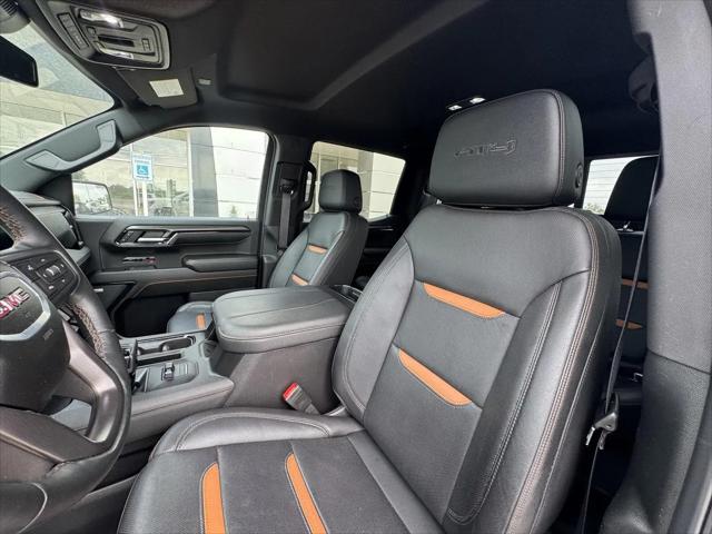 2024 GMC Sierra 1500 4WD Crew Cab Short Box AT4