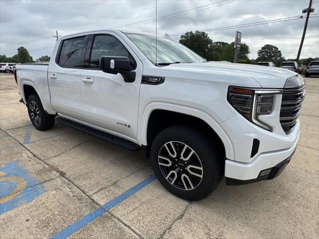 2024 GMC Sierra 1500 4WD Crew Cab Short Box AT4