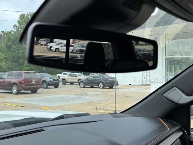 2024 GMC Sierra 1500 4WD Crew Cab Short Box AT4