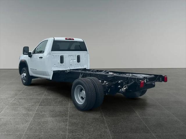 2026 GMC Sierra 3500HD Pro