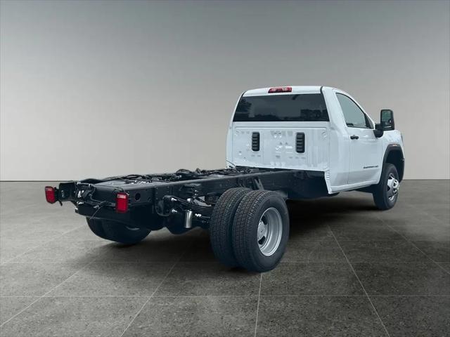 2026 GMC Sierra 3500HD Pro
