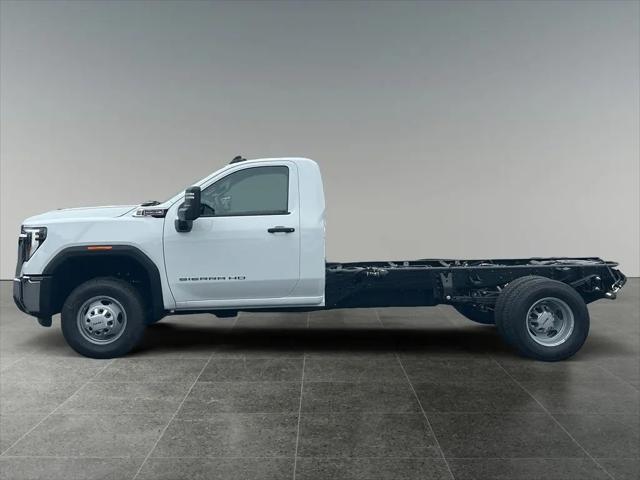2026 GMC Sierra 3500HD Pro