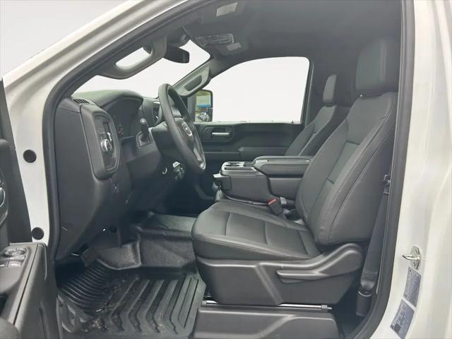2026 GMC Sierra 3500HD Pro