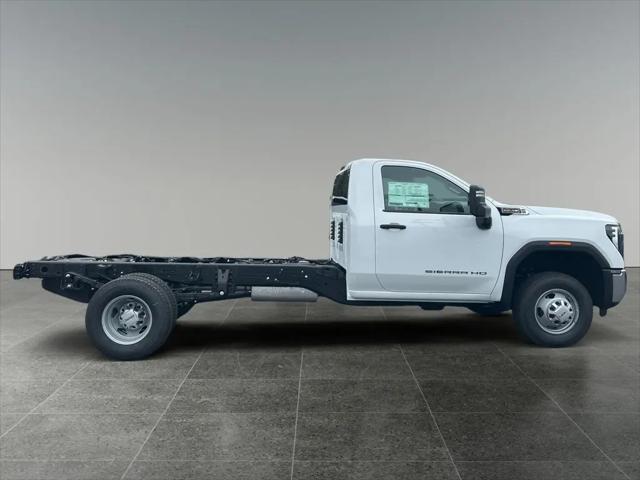 2026 GMC Sierra 3500HD Pro