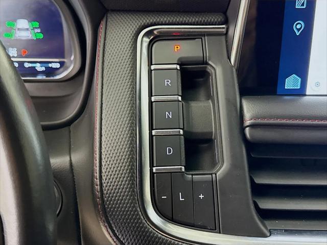 2023 Chevrolet Suburban 4WD RST
