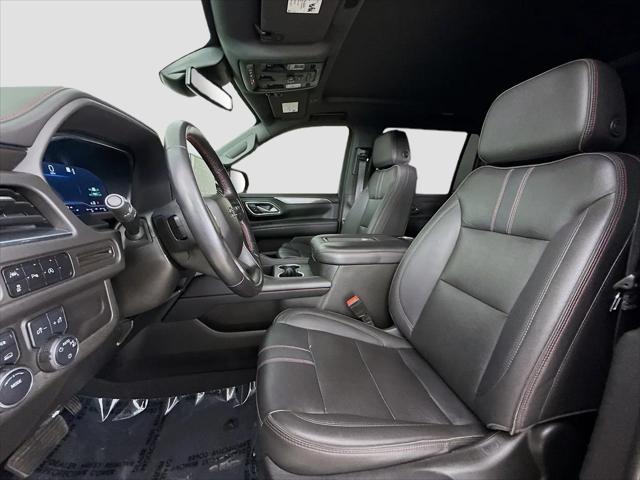 2023 Chevrolet Suburban 4WD RST