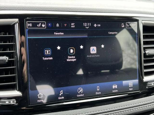 2026 Chrysler Pacifica Select AWD