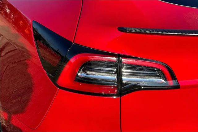 2021 Tesla Model Y Performance Dual Motor All-Wheel Drive