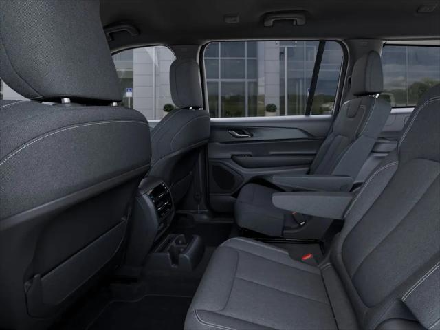 2026 Jeep Grand Cherokee L Altitude 4x4
