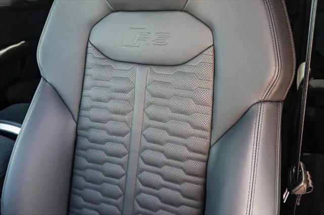 2026 Audi RS Q8 performance quattro tiptronic