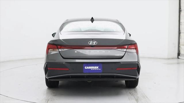 2024 Hyundai Elantra Limited