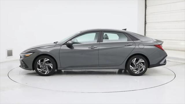 2024 Hyundai Elantra Limited