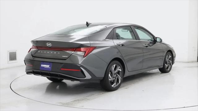 2024 Hyundai Elantra Limited