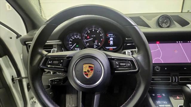 2022 Porsche Macan Macan